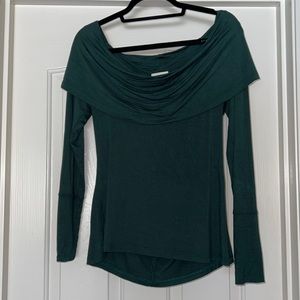 Deletta - Off the Shoulder top